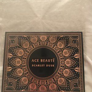 ACE BEAUTE Scarlet Dusk Eyeshadow Palette